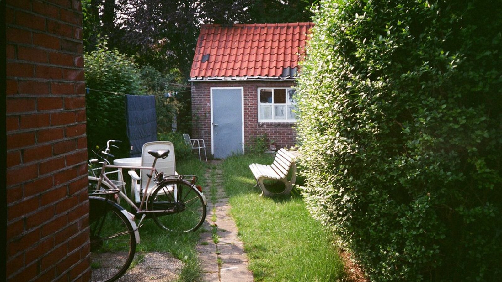 Carport mit Abstellraum: Mehr Stauraum am Haus ohne Garage