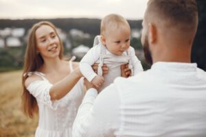 Hausverkauf wegen Familienzuwachs: So geht es richtig